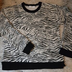 Majestic Cashmere & Silk Blend Black & White Zebra Print Sweater Size 2 (Small)